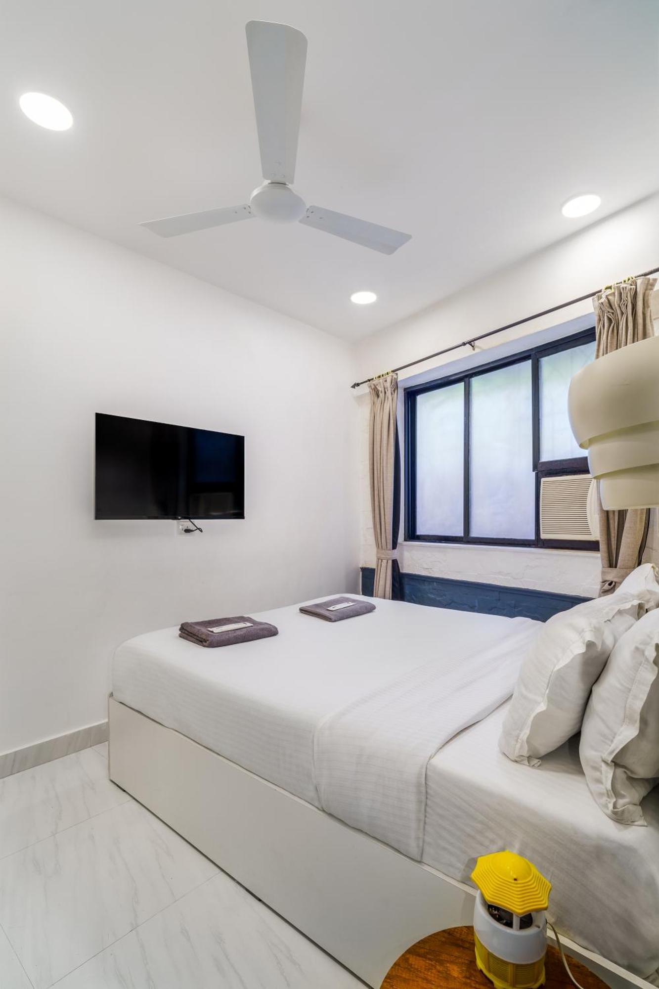 Calisto 2Bhk Khar W By The Bombay Home Company Extérieur photo